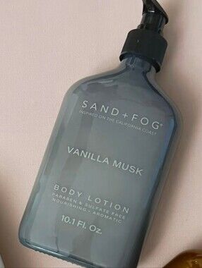 Sand + Fog Vanilla Musk Body Lotion